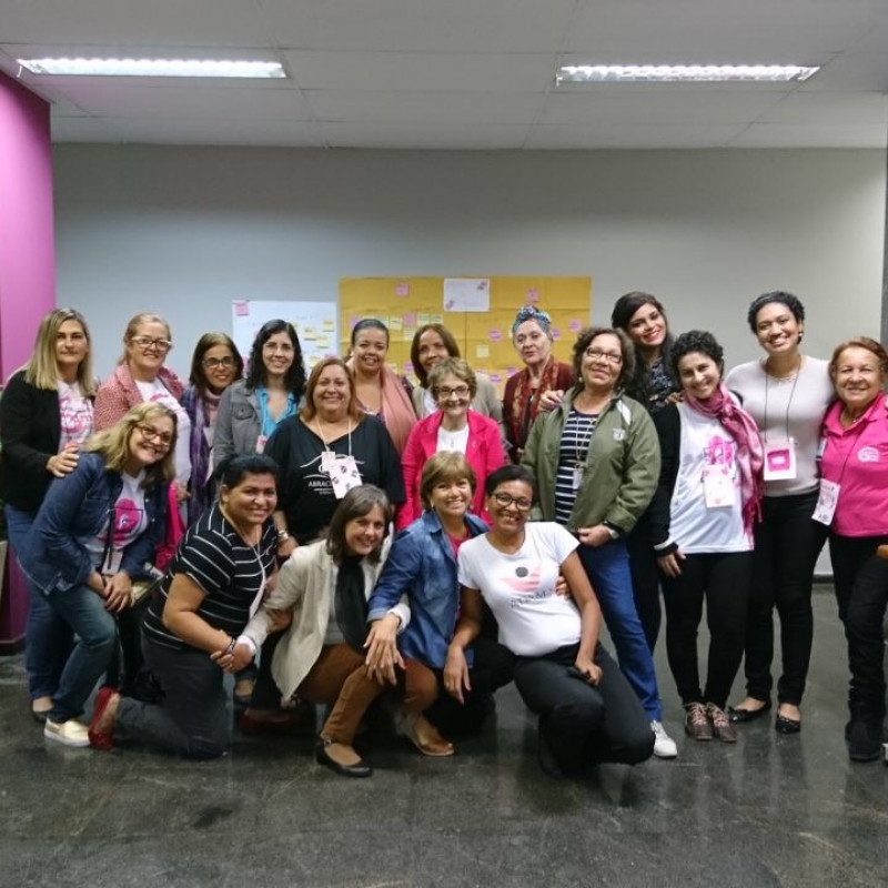 FECCMRJ se reúne para debater cenário do câncer de mama